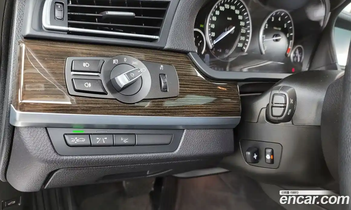 BMW 7-Series 2012 4.4 Автомат в Москве № 192251, фото 11