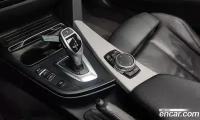 BMW 4-Series 2017 2.0 Автомат в Москве № 192997, миниатюра 3