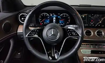 Mercedes-Benz E-Class 2021 2.0 Автомат в Москве № 194664, миниатюра 11