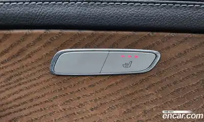 Mercedes-Benz E-Class 2021 2.0 Автомат в Москве № 194664, миниатюра 12