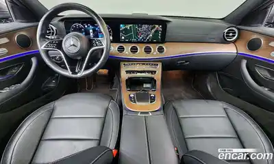 Mercedes-Benz E-Class 2021 2.0 Автомат в Москве № 194664, миниатюра 9