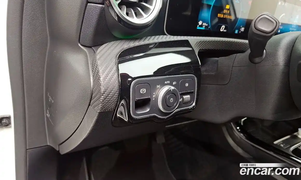 Mercedes-Benz A-Class 2020 2.0 Автомат в Москве № 194951, фото 18