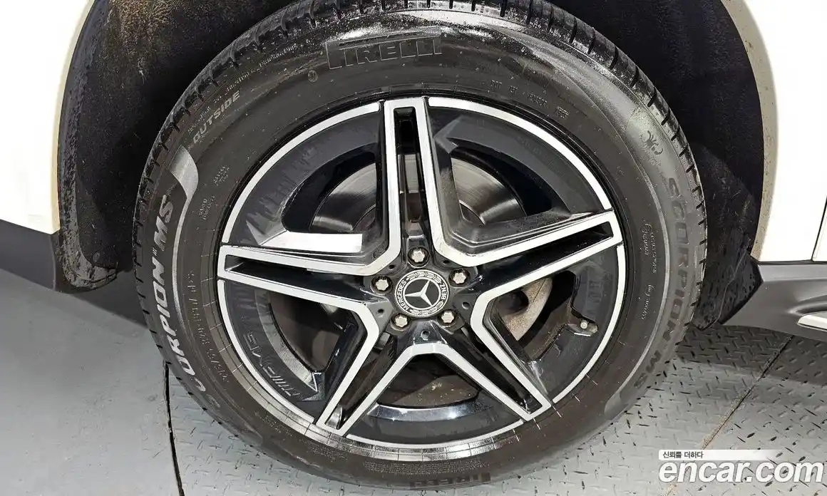 Mercedes-Benz GLE-Class 2021 2.9 Автомат в Москве № 195128, фото 3