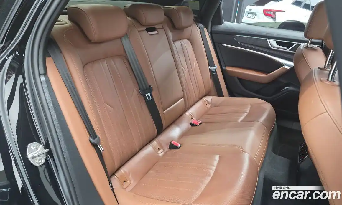 Audi A6 2023 2.0 Автомат в Москве № 196365, фото 11