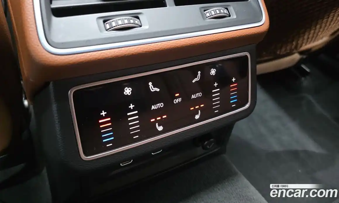 Audi A6 2023 2.0 Автомат в Москве № 196365, фото 3