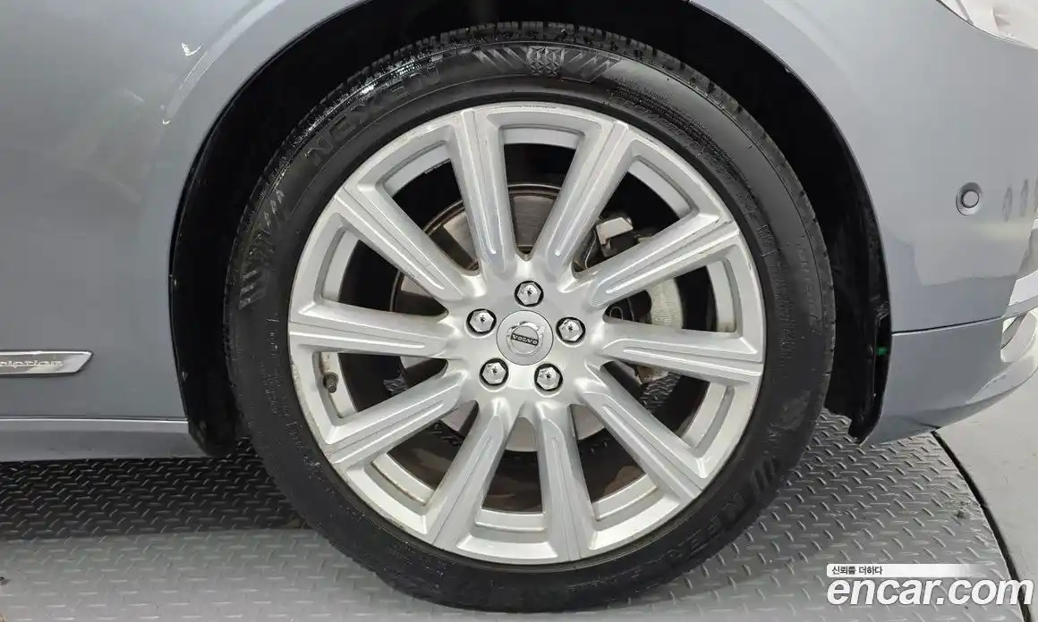 Volvo S90 2019 2.0 Автомат в Москве № 196965, фото 13