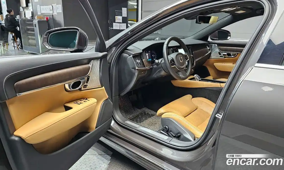 Volvo S90 2023 2.0 Автомат в Москве № 197079, фото 13