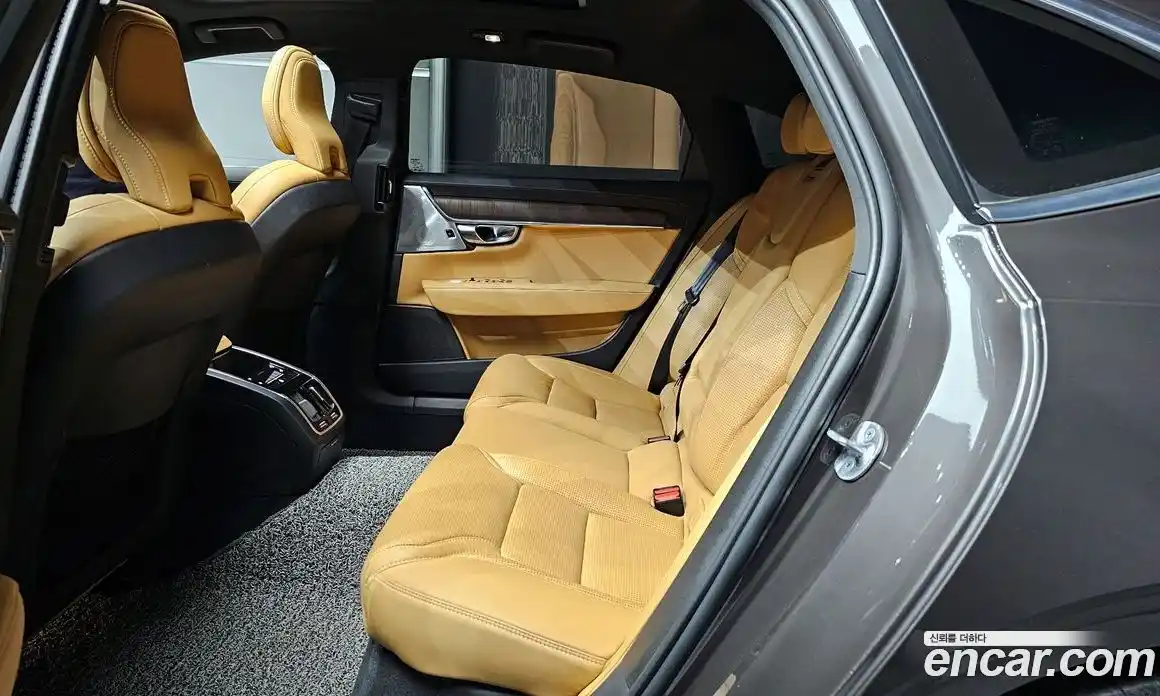 Volvo S90 2023 2.0 Автомат в Москве № 197079, фото 15