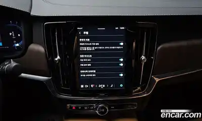 Volvo S90 2023 2.0 Автомат в Москве № 197079, миниатюра 9