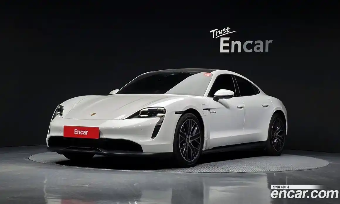 Porsche Taycan 2023 0.1 Автомат в Москве № 197153, фото 6