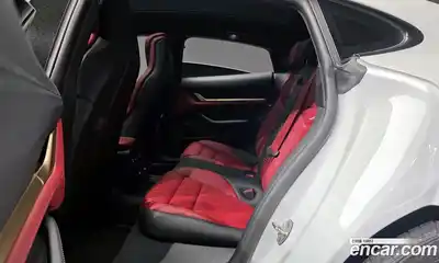 Porsche Taycan 2023 0.1 Автомат в Москве № 197153, миниатюра 7