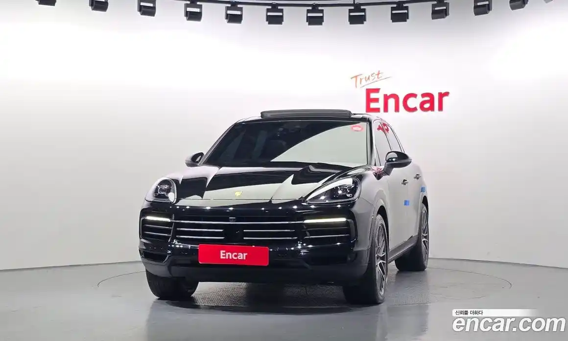 Porsche Cayenne 2023 3.0 Автомат в Москве № 197351, фото 17