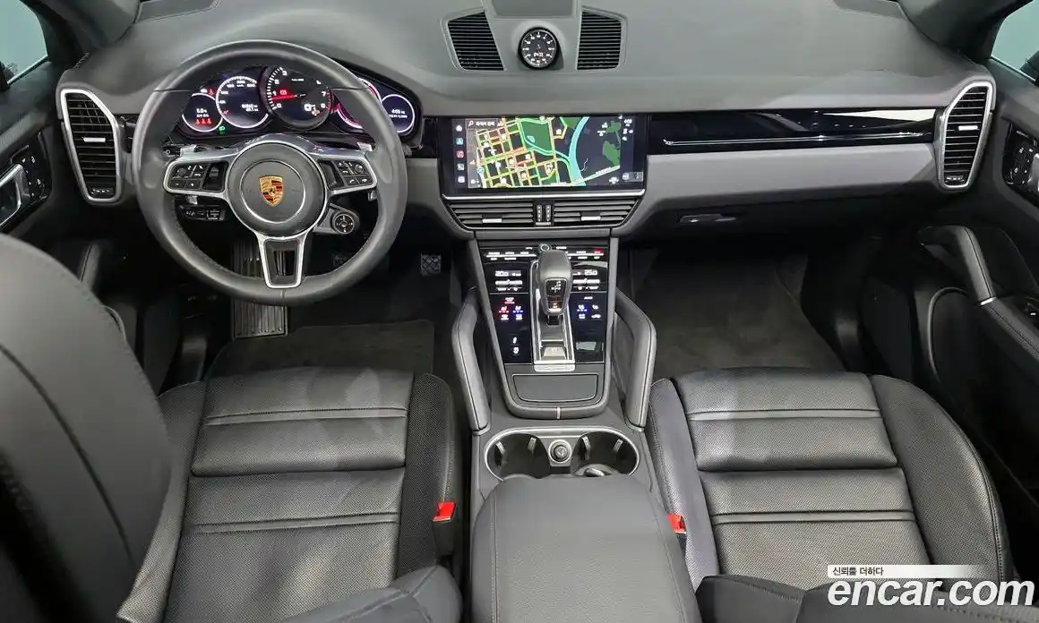 Porsche Cayenne 2023 3.0 Автомат в Москве № 197351, фото 4