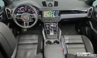 Porsche Cayenne 2023 3.0 Автомат в Москве № 197351, миниатюра 4