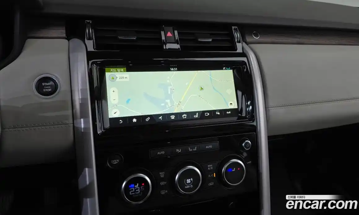 Land Rover Discovery 2017 3.0 Автомат в Москве № 198304, фото 11