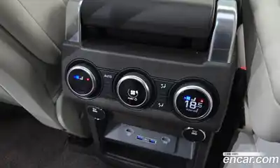 Land Rover Discovery 2017 3.0 Автомат в Москве № 198304, миниатюра 4