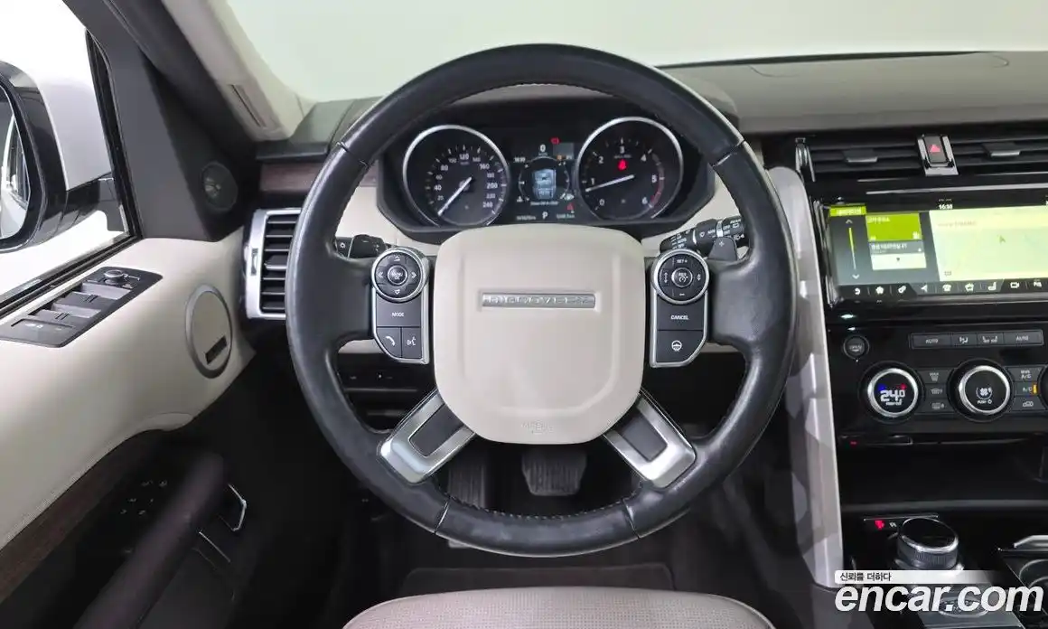 Land Rover Discovery 2017 3.0 Автомат в Москве № 198304, фото 9