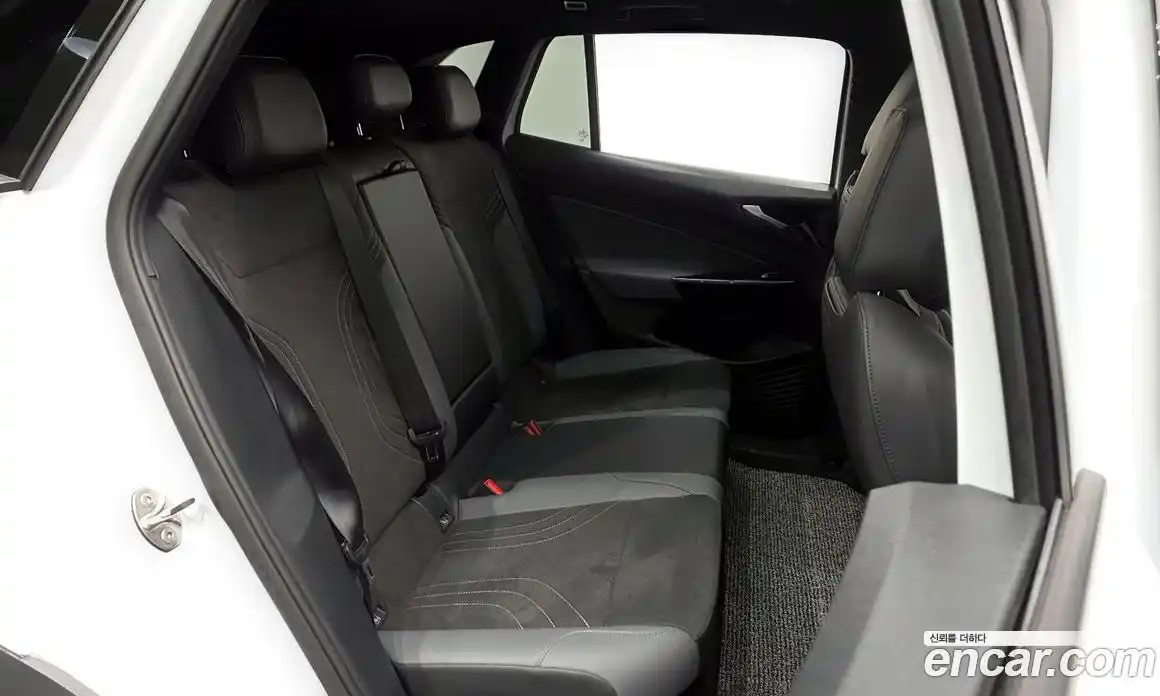 Volkswagen ID.4 2025 0.2 Автомат в Москве № 198971, фото 12