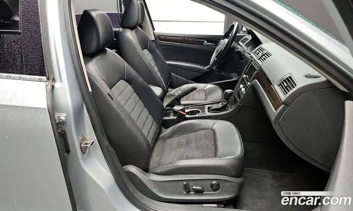 Volkswagen Passat 2015 2.0 Автомат в Москве № 199289, фото 13