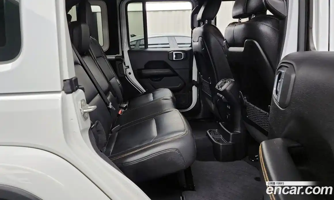 Jeep Wrangler 2024 2.0 Автомат в Москве № 199482, фото 7