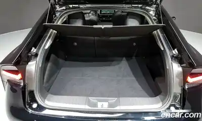 Toyota Prius 2024 2.0 Автомат в Москве № 199512, миниатюра 11