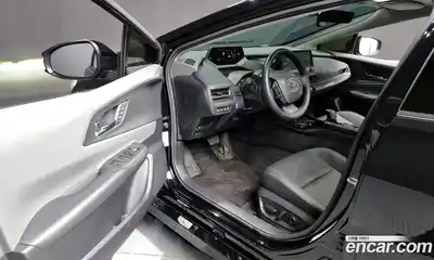 Toyota Prius 2024 2.0 Автомат в Москве № 199512, миниатюра 3