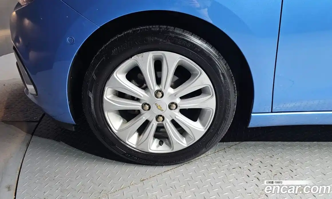 Chevrolet Spark 2016 1.0 Автомат в Москве № 200834, фото 4