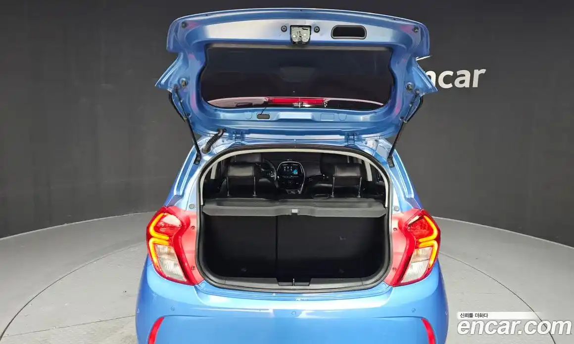 Chevrolet Spark 2016 1.0 Автомат в Москве № 200834, фото 8