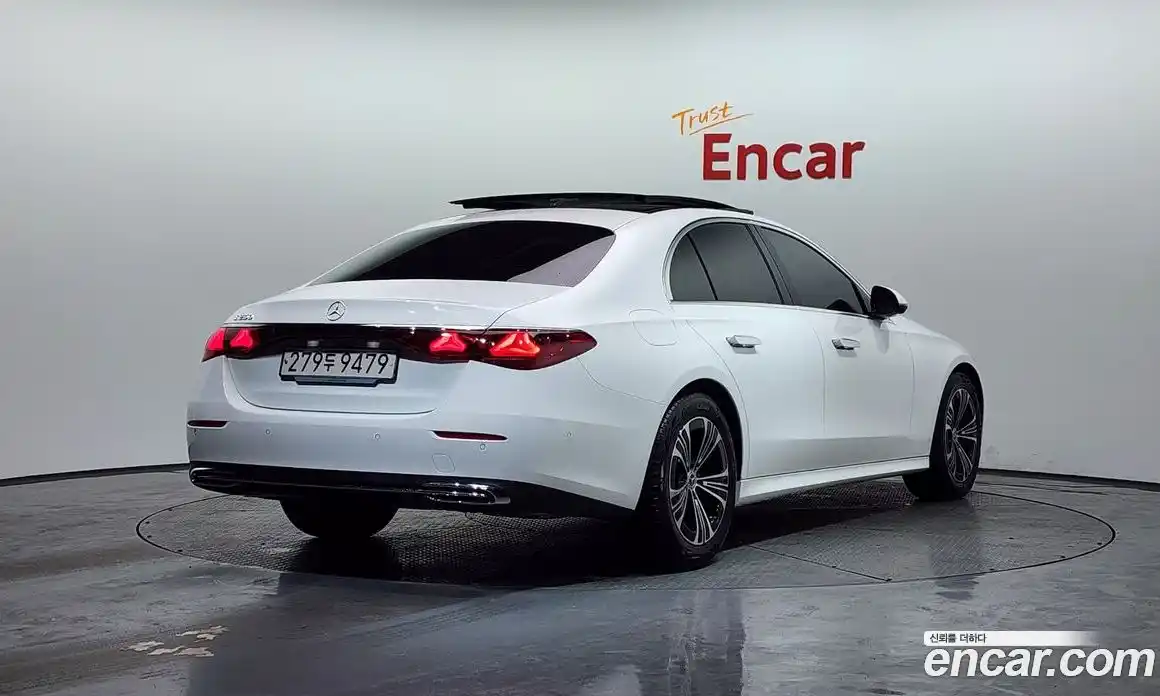 Mercedes-Benz E-Class 2024 2.0 Автомат в Москве № 204474, фото 20