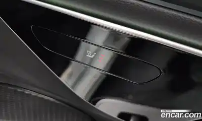 Mercedes-Benz E-Class 2024 2.0 Автомат в Москве № 204474, миниатюра 2