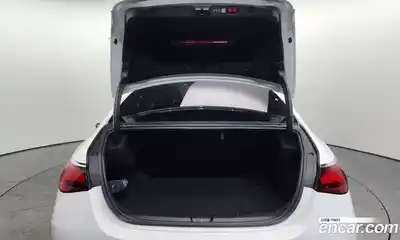 Mercedes-Benz E-Class 2024 2.0 Автомат в Москве № 204474, миниатюра 5