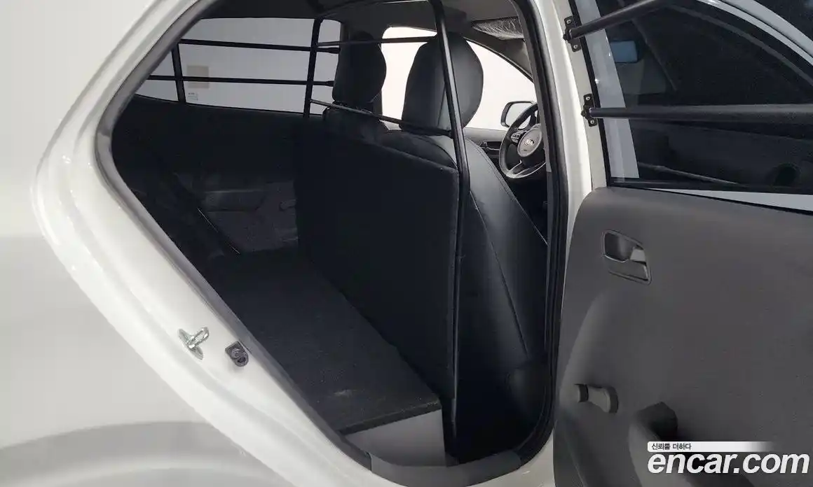 Kia Morning 2021 1.0 Автомат в Москве № 20461, фото 12