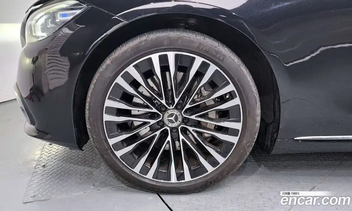 Mercedes-Benz S-Class 2023 3.0 Автомат в Москве № 212036, фото 9