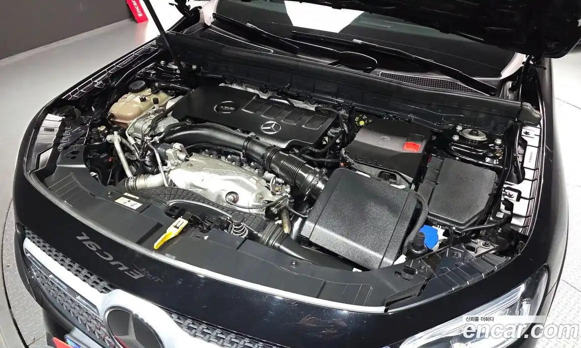 Mercedes-Benz GLB-Class 2023 2.0 Автомат в Москве № 212078, фото 16