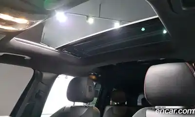 Mercedes-Benz GLB-Class 2023 2.0 Автомат в Москве № 212078, миниатюра 3