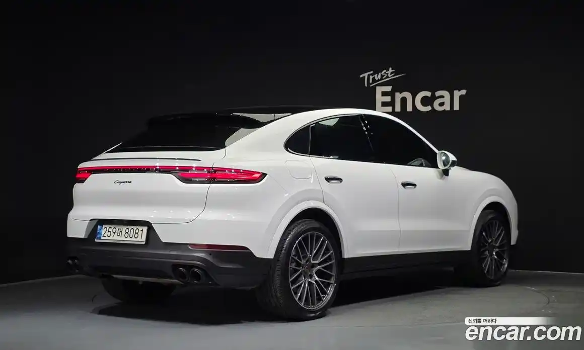 Porsche Cayenne 2021 3.0 Автомат в Москве № 213157, фото 13