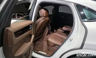 Porsche Cayenne 2021 3.0 Автомат в Москве № 213157, миниатюра 10
