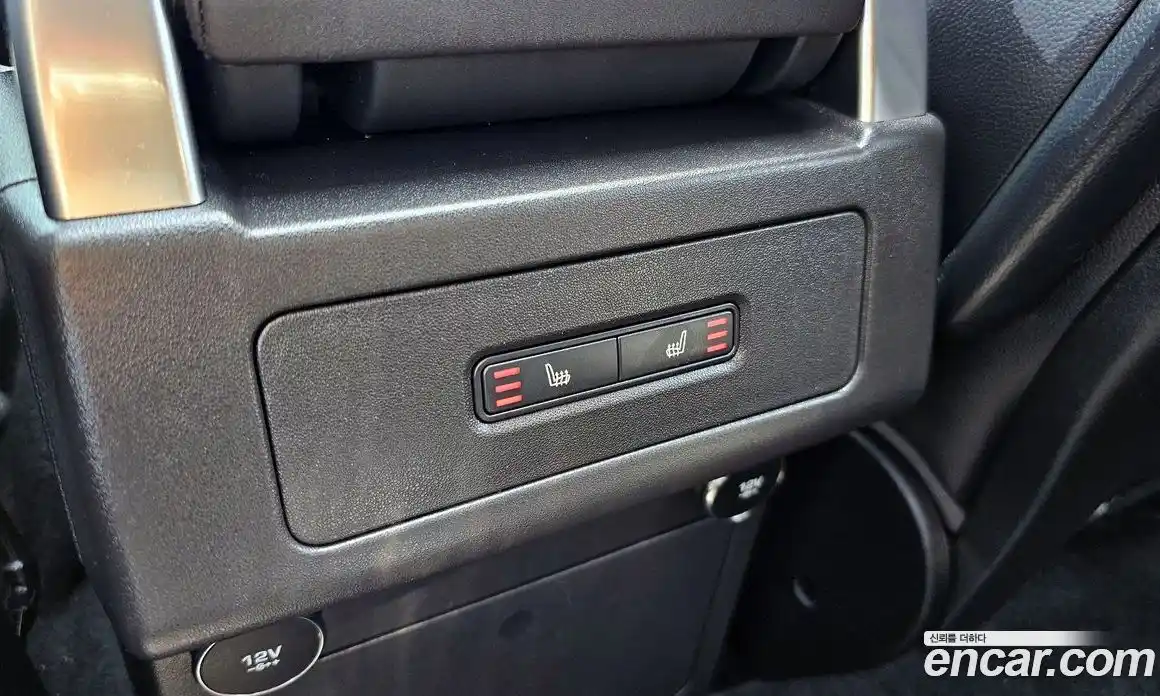 Land Rover Discovery 2019 2.0 Автомат в Москве № 213492, фото 4