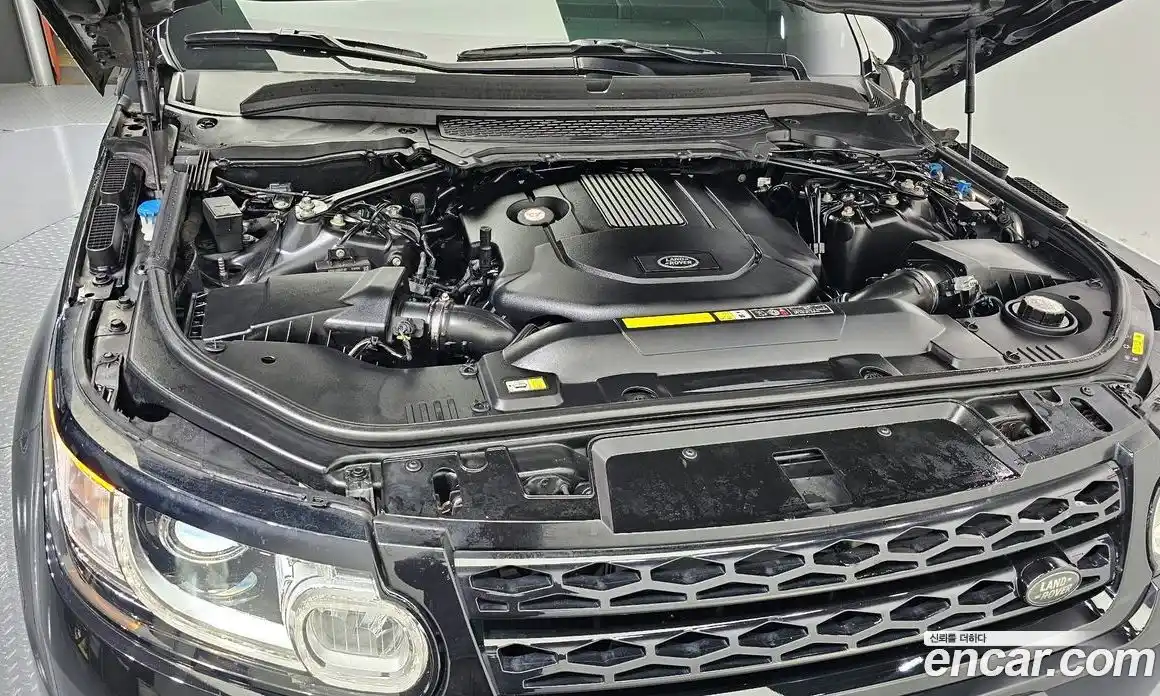 Land Rover Range-Rover Sport 2016 3.0 Автомат в Москве № 213626, фото 16