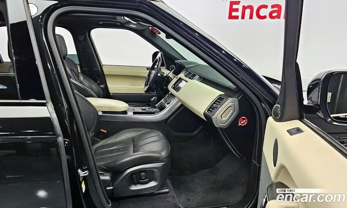 Land Rover Range-Rover Sport 2016 3.0 Автомат в Москве № 213626, фото 3