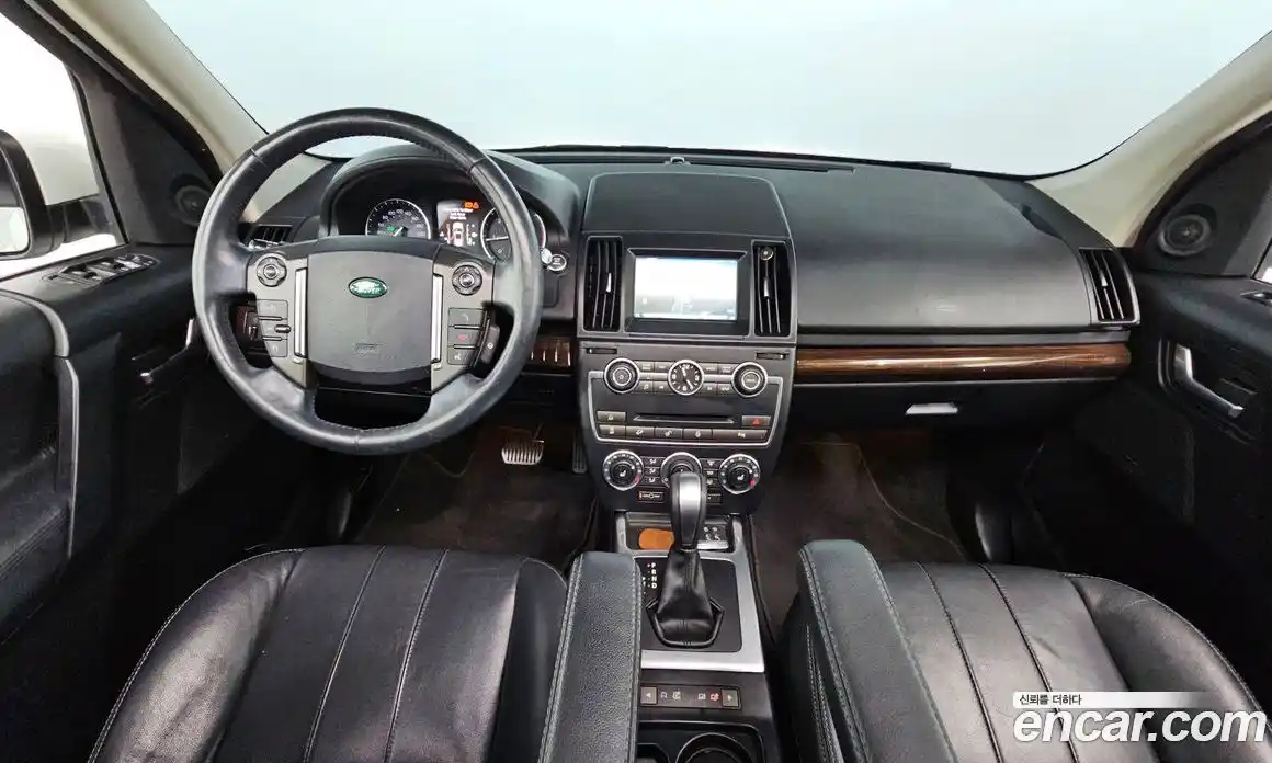 Land Rover Freelander 2014 2.2 Автомат в Москве № 213779, фото 1