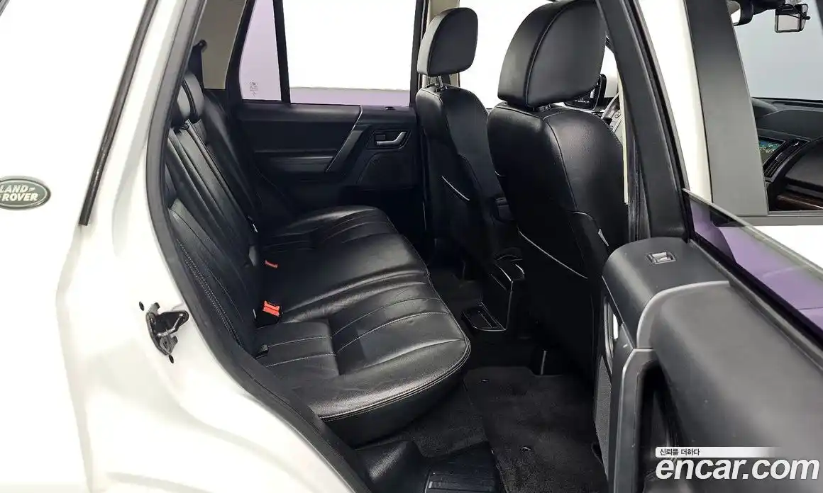 Land Rover Freelander 2014 2.2 Автомат в Москве № 213779, фото 15