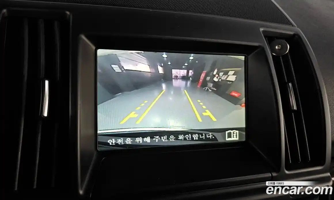 Land Rover Freelander 2014 2.2 Автомат в Москве № 213779, фото 20