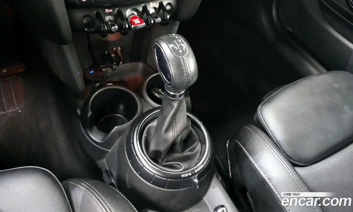 Mini Cooper 2015 1.5 Автомат в Москве № 214310, фото 8