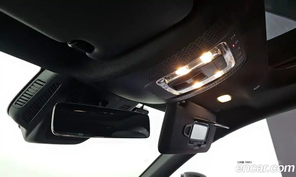 Mercedes-Benz CLA-Class 2023 2.0 Автомат в Москве № 219180, фото 12