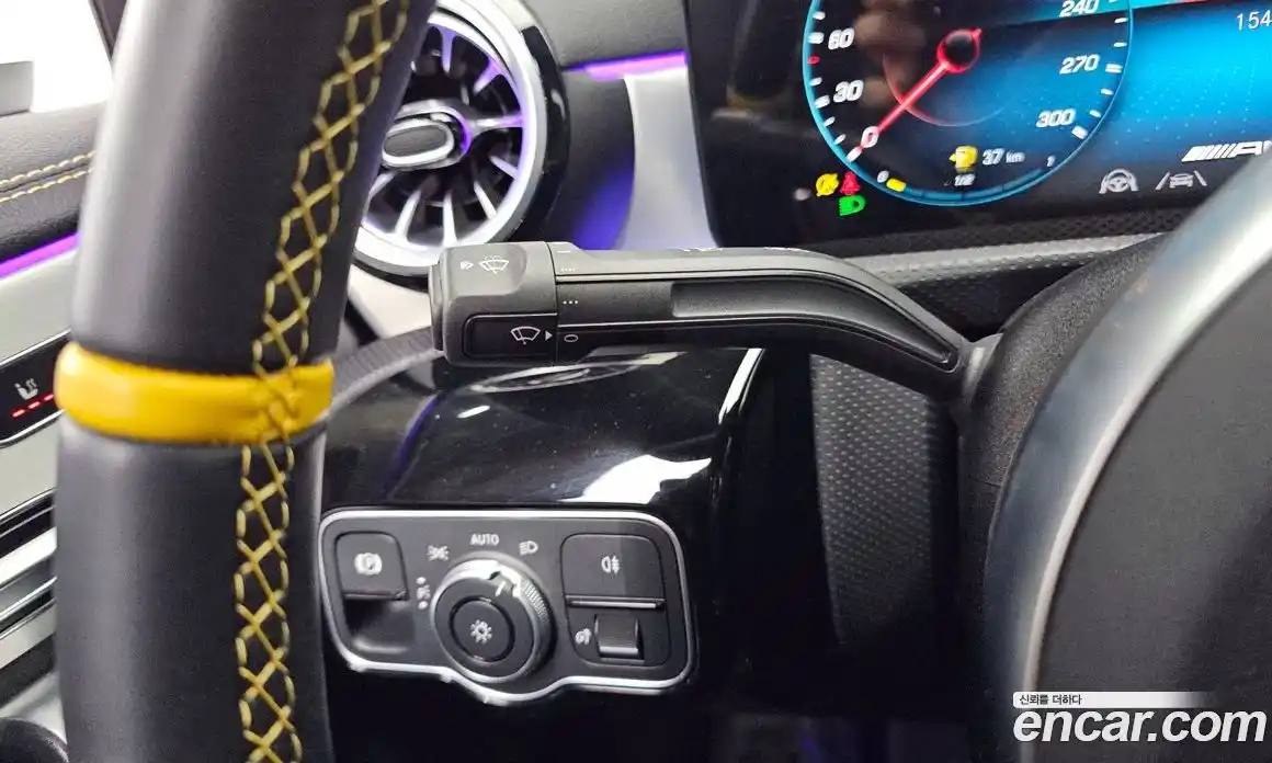 Mercedes-Benz CLA-Class 2023 2.0 Автомат в Москве № 219180, фото 3