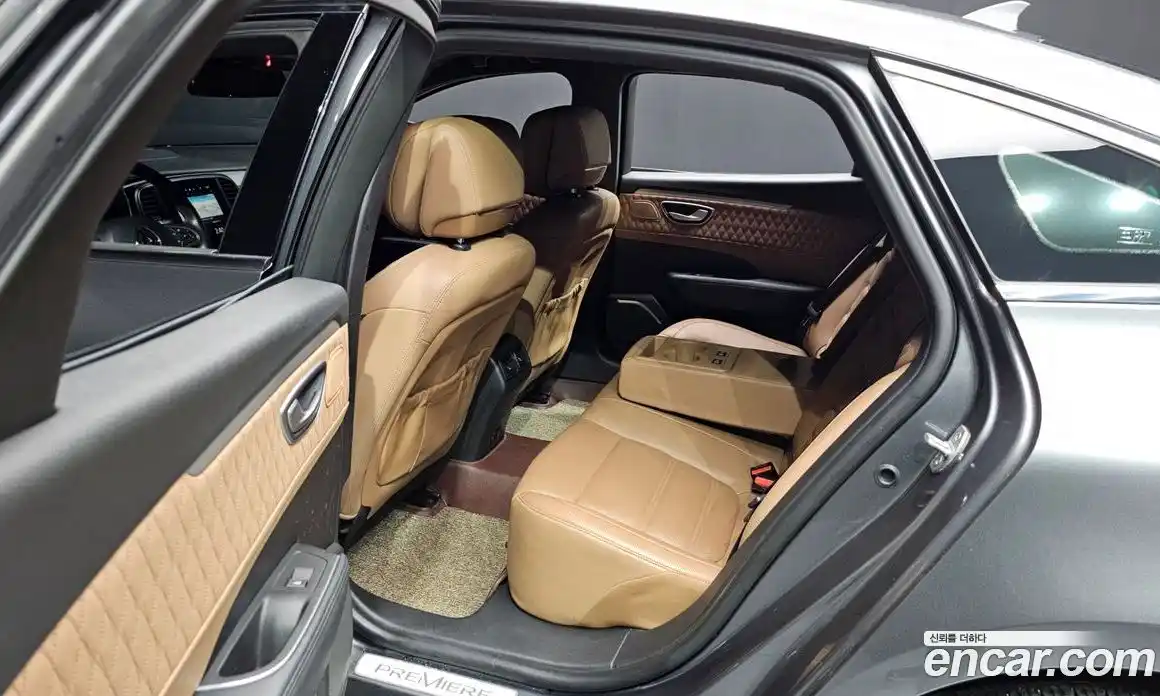 Renault SM6 2021 1.8 Автомат в Москве № 222984, фото 1