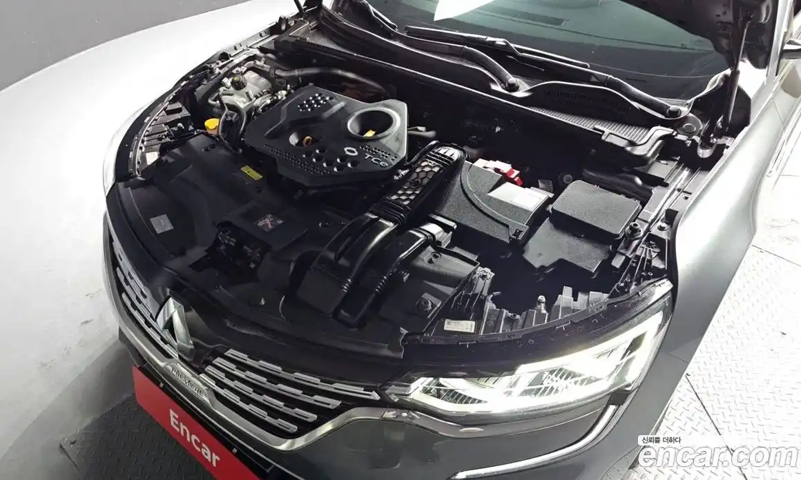 Renault SM6 2021 1.8 Автомат в Москве № 222984, фото 12