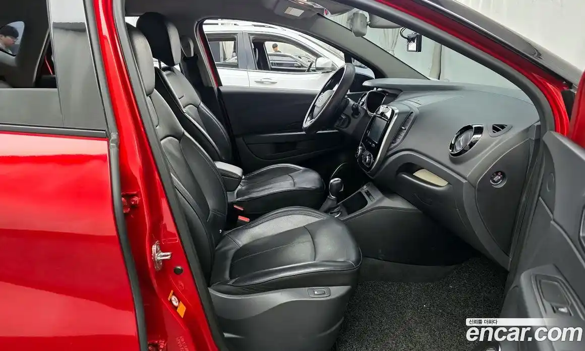 Renault QM3 2019 1.5 Автомат в Москве № 224291, фото 15