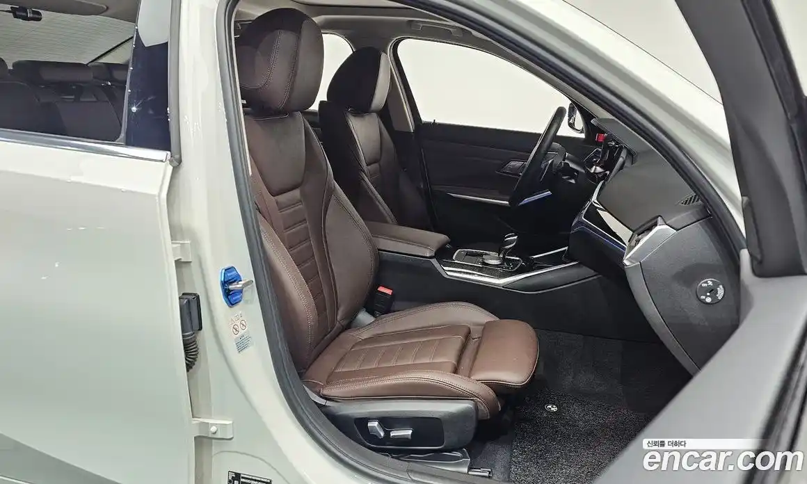 BMW 3-Series 2022 2.0 Автомат в Москве № 227952, фото 18